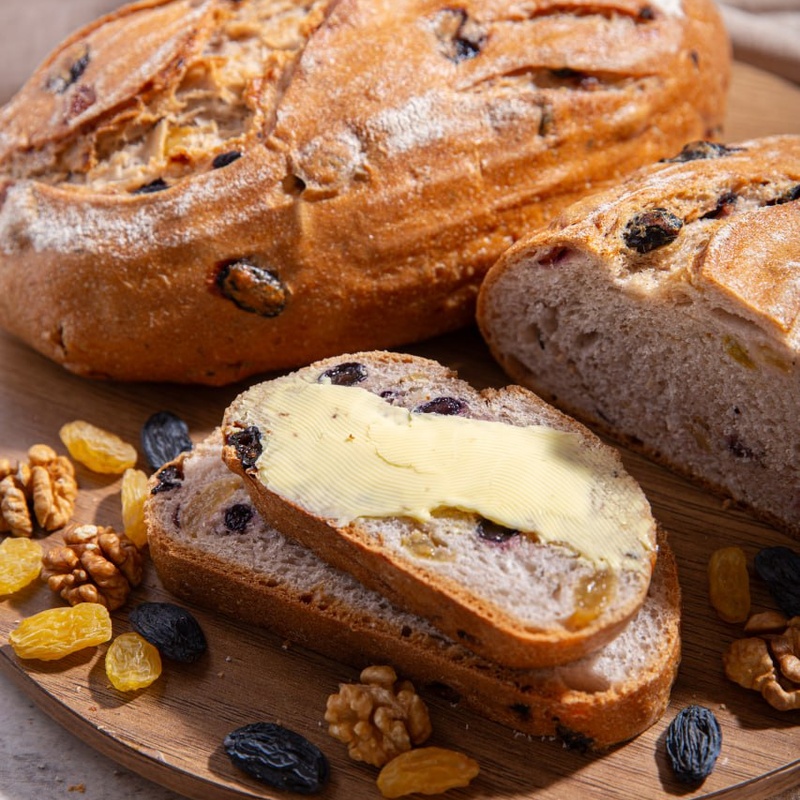 Хлеб Тартин с сухофруктами