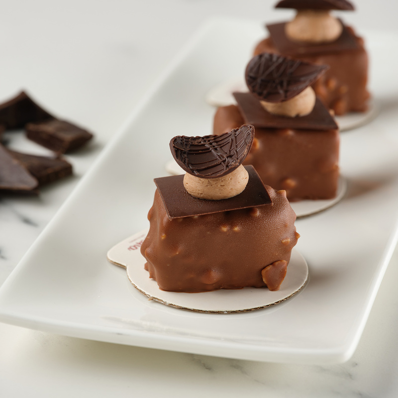 Мини пирожное Сникерс