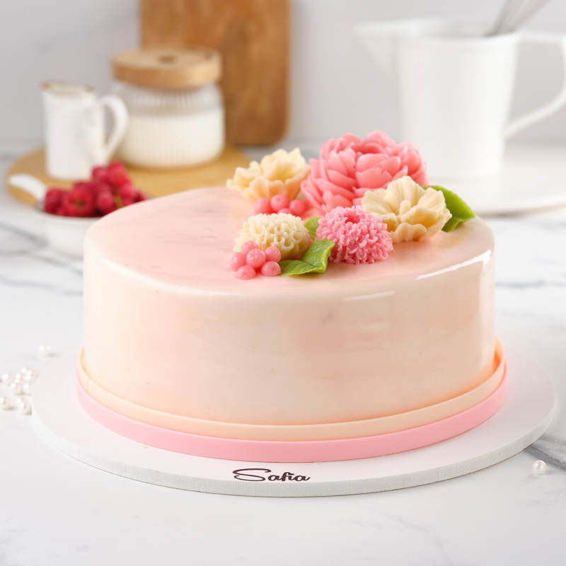 Торт Сафия оформленный