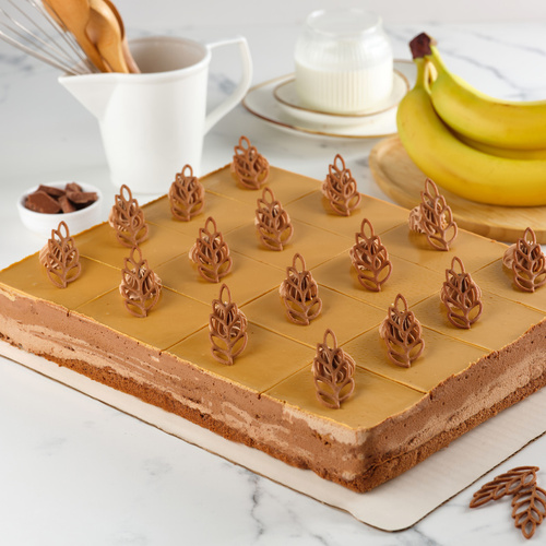Торт прямоугольный Шоколадно-банановый