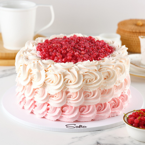 Торт Киевский розовый