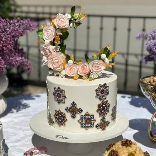 Цветочный полумесяц Хайит